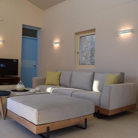 Three Stars Luxury Villas Мораїтика Екстер'єр фото