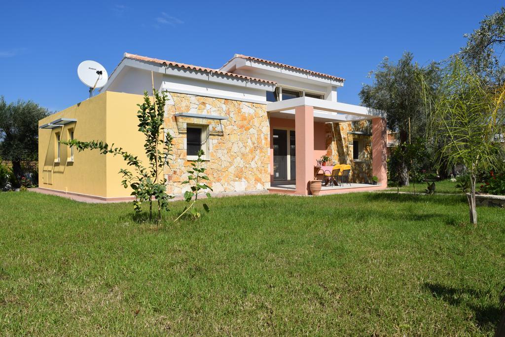 Three Stars Luxury Villas Мораїтика Екстер'єр фото