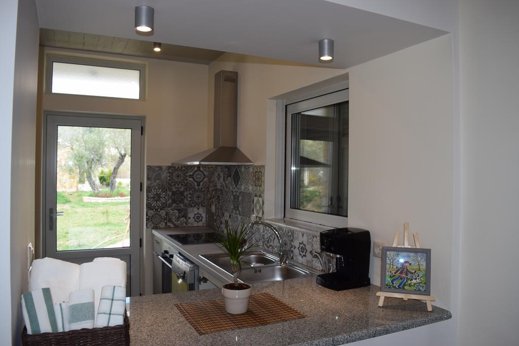 Three Stars Luxury Villas Мораїтика Екстер'єр фото