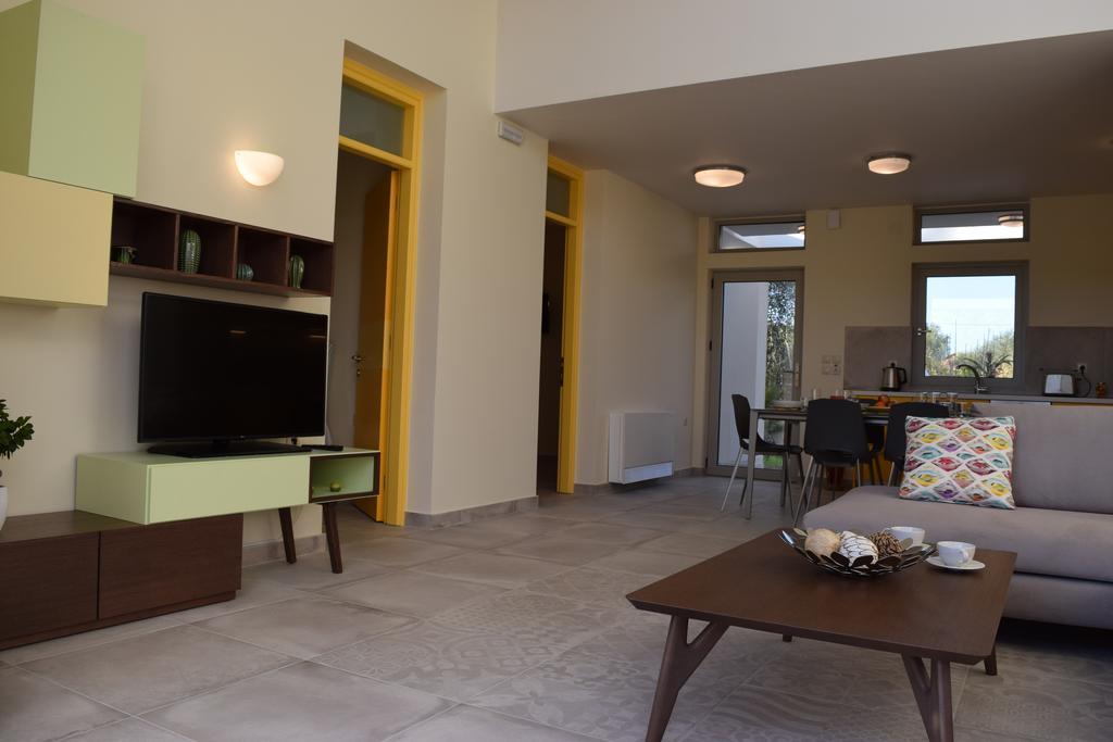 Three Stars Luxury Villas Мораїтика Екстер'єр фото