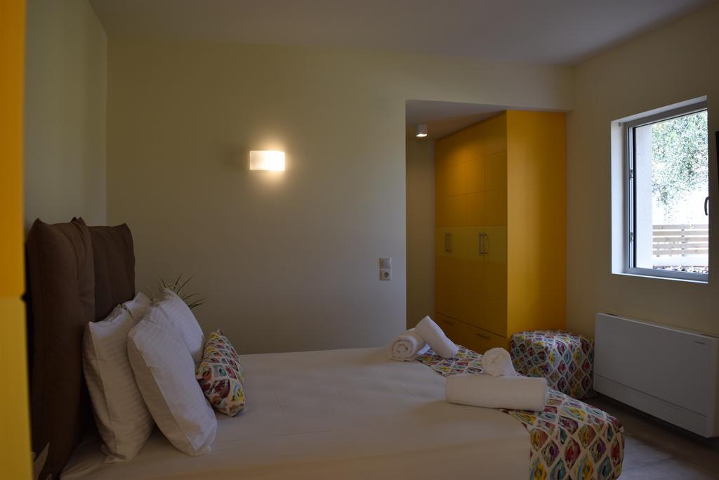 Three Stars Luxury Villas Мораїтика Екстер'єр фото