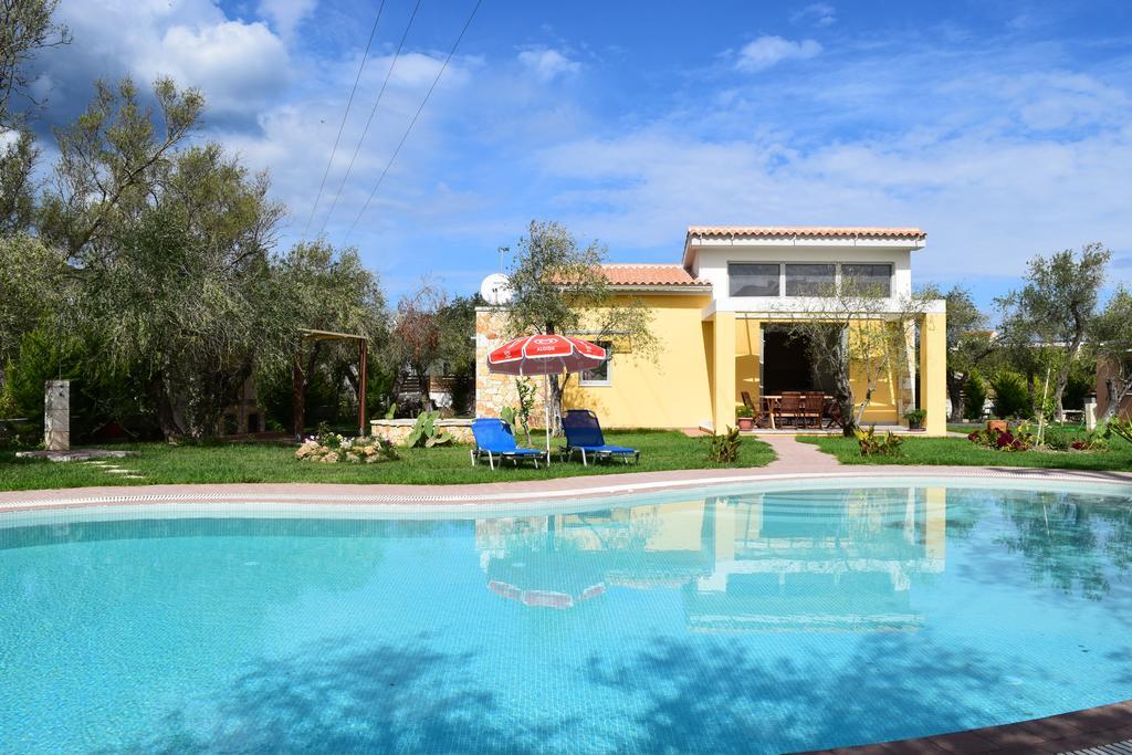 Three Stars Luxury Villas Мораїтика Екстер'єр фото