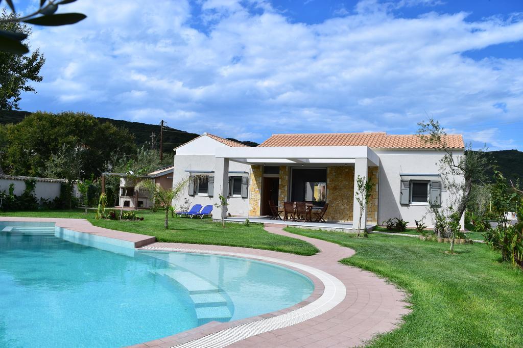 Three Stars Luxury Villas Мораїтика Екстер'єр фото