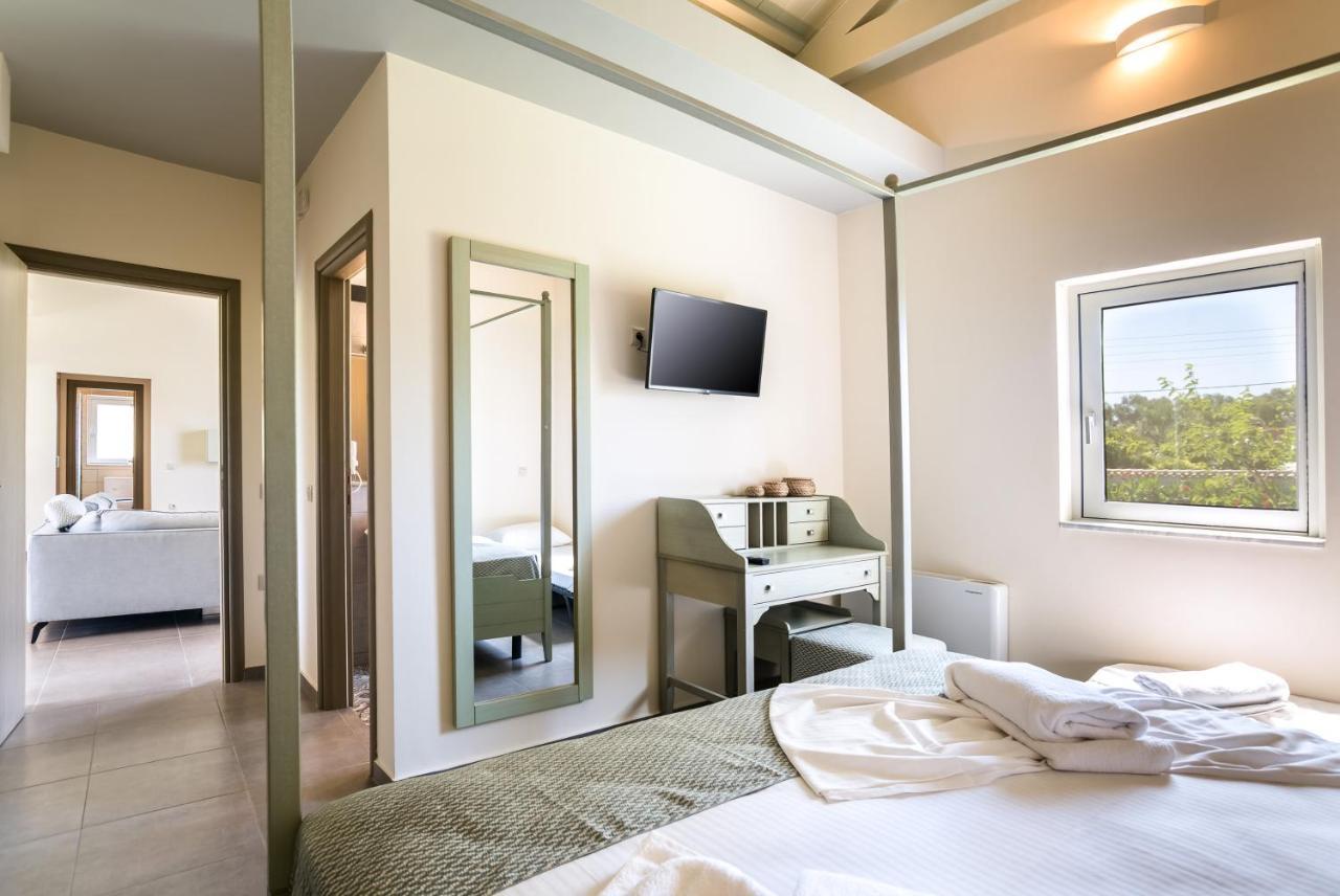 Three Stars Luxury Villas Мораїтика Екстер'єр фото